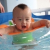 婴儿适不适合游泳？婴儿游泳有好处也有禁忌
