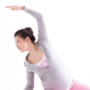 孕期顺产怎么做 瑜伽可增强体力