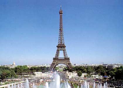 巴黎看铁塔
